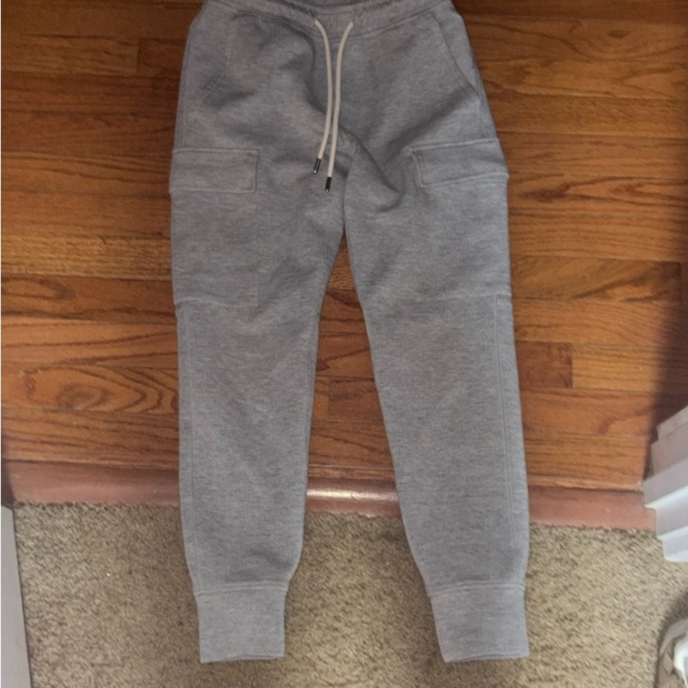 Men’s size XS American Eagle Outfitters Gray Sweatpants
